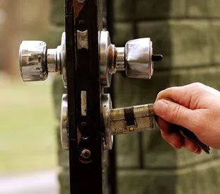 Lock Key Store Atlanta, GA 404-479-7514 Lock Key Store Atlanta, GA 404-479-7514 - 13-Re-Key-Locks